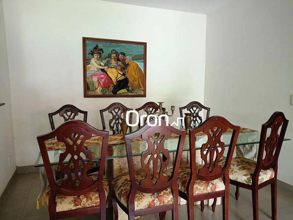 Casa, 3 quartos, 300 m² - Foto 3