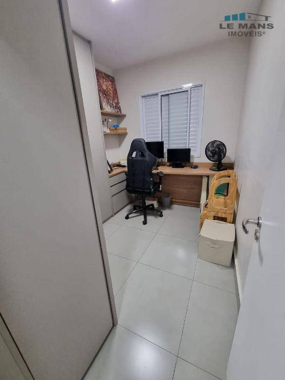 Apartamento à venda com 3 quartos, 85m² - Foto 15