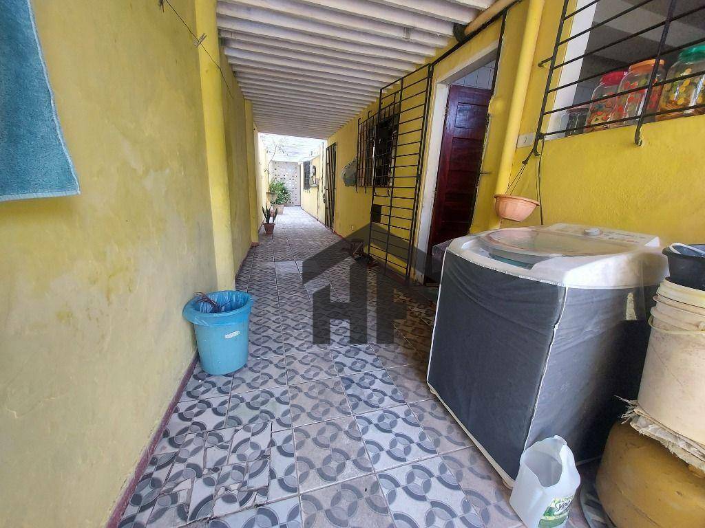 Casa à venda com 4 quartos, 184m² - Foto 20