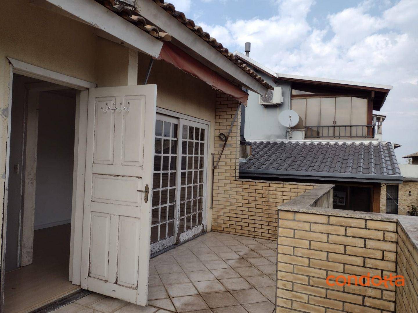 Casa para alugar com 3 quartos, 120m² - Foto 5