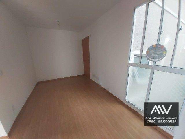 Apartamento à venda com 2 quartos, 58m² - Foto 4