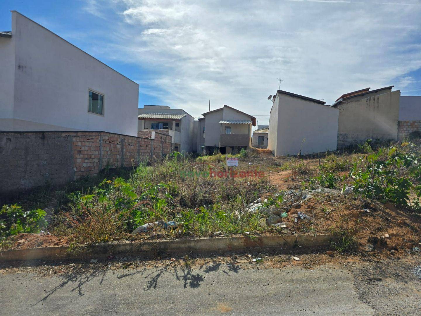 Terreno, 200 m² - Foto 1