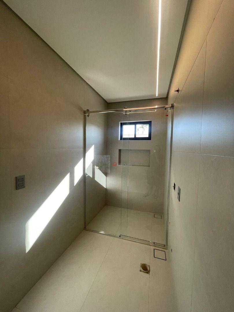 Casa de Condomínio à venda com 3 quartos, 331m² - Foto 26