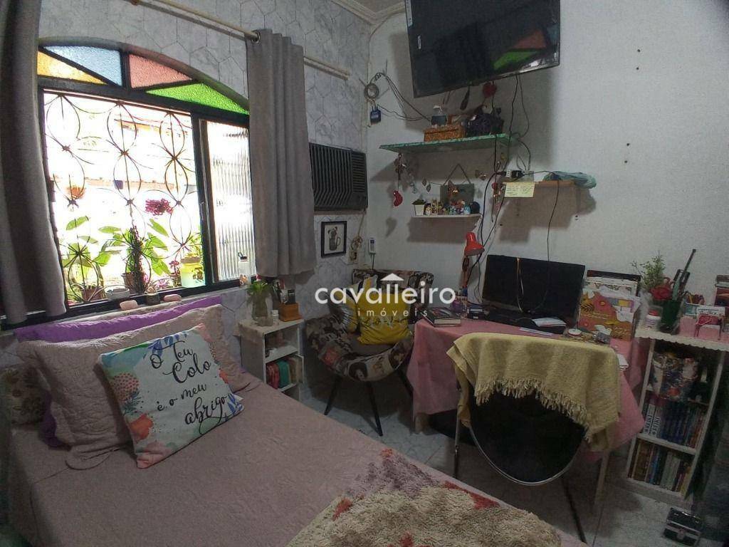 Casa à venda com 4 quartos, 300m² - Foto 17