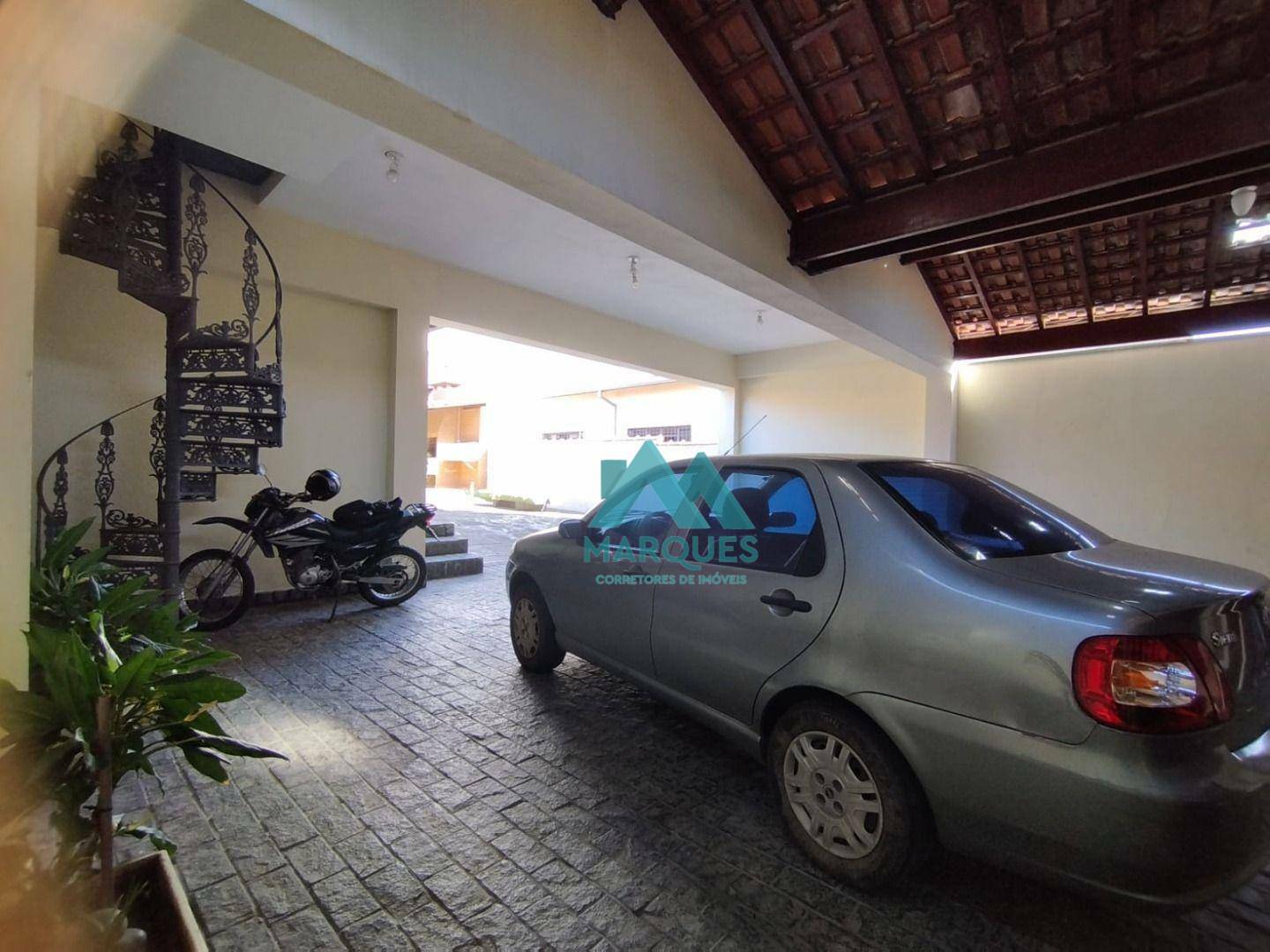 Sobrado à venda com 4 quartos, 304m² - Foto 6