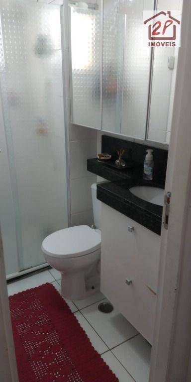 Apartamento à venda com 2 quartos, 60m² - Foto 5