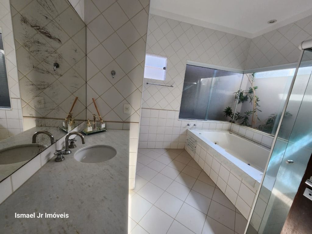 Casa de Condomínio à venda com 3 quartos, 270m² - Foto 9