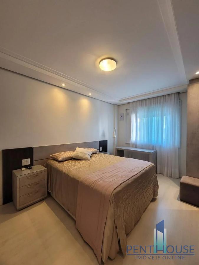 Apartamento à venda com 3 quartos, 252m² - Foto 16