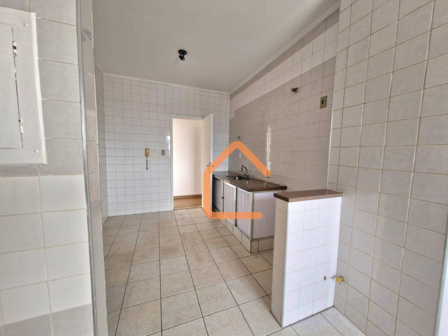 Apartamento à venda com 3 quartos, 110m² - Foto 5