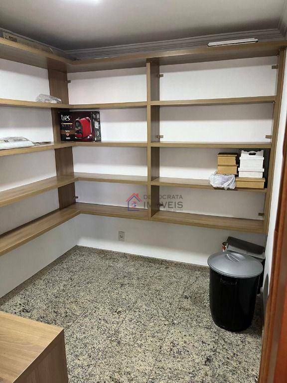 Apartamento à venda com 4 quartos, 198m² - Foto 13