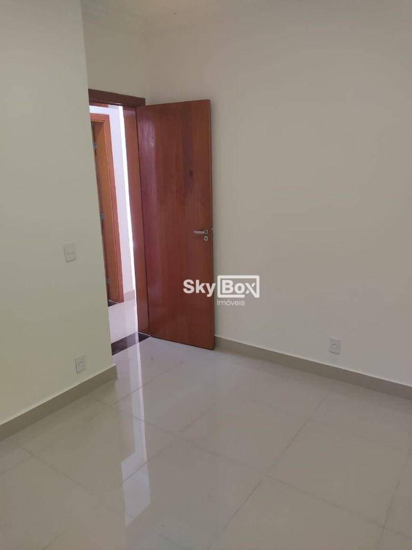 Apartamento à venda com 2 quartos, 61m² - Foto 5