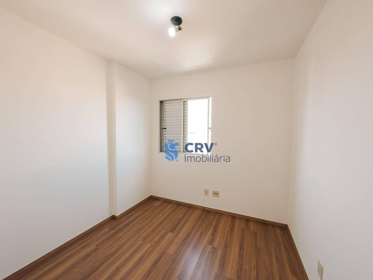 Apartamento para alugar com 3 quartos, 84m² - Foto 9