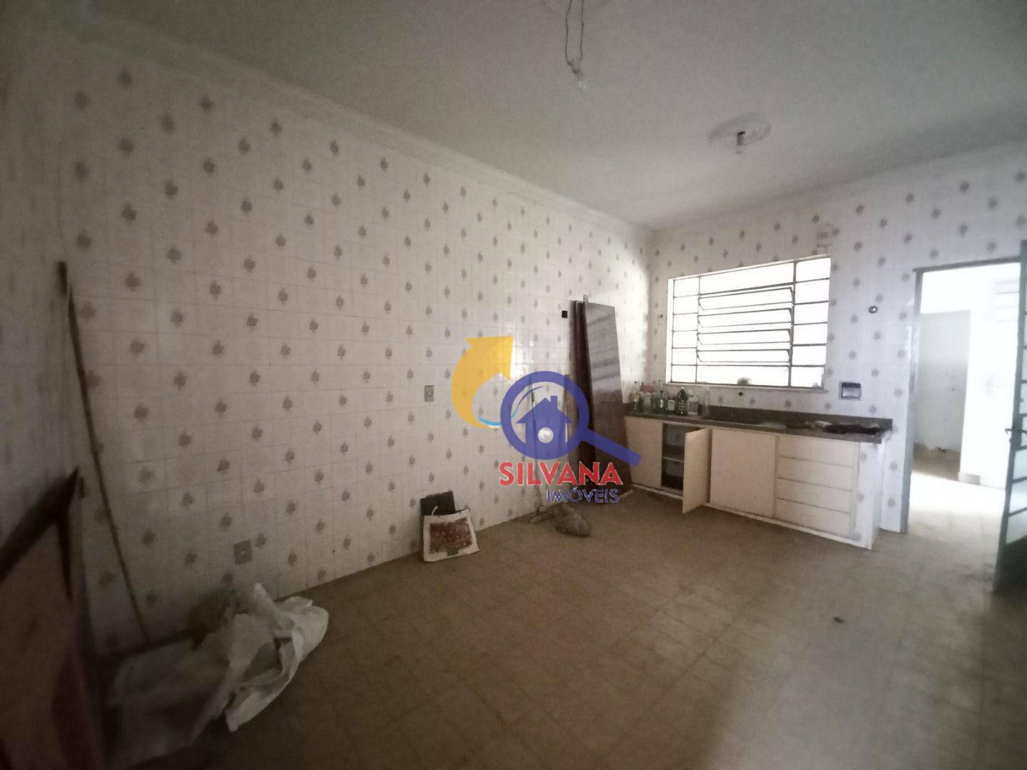 Casa para alugar com 3 quartos, 294m² - Foto 15