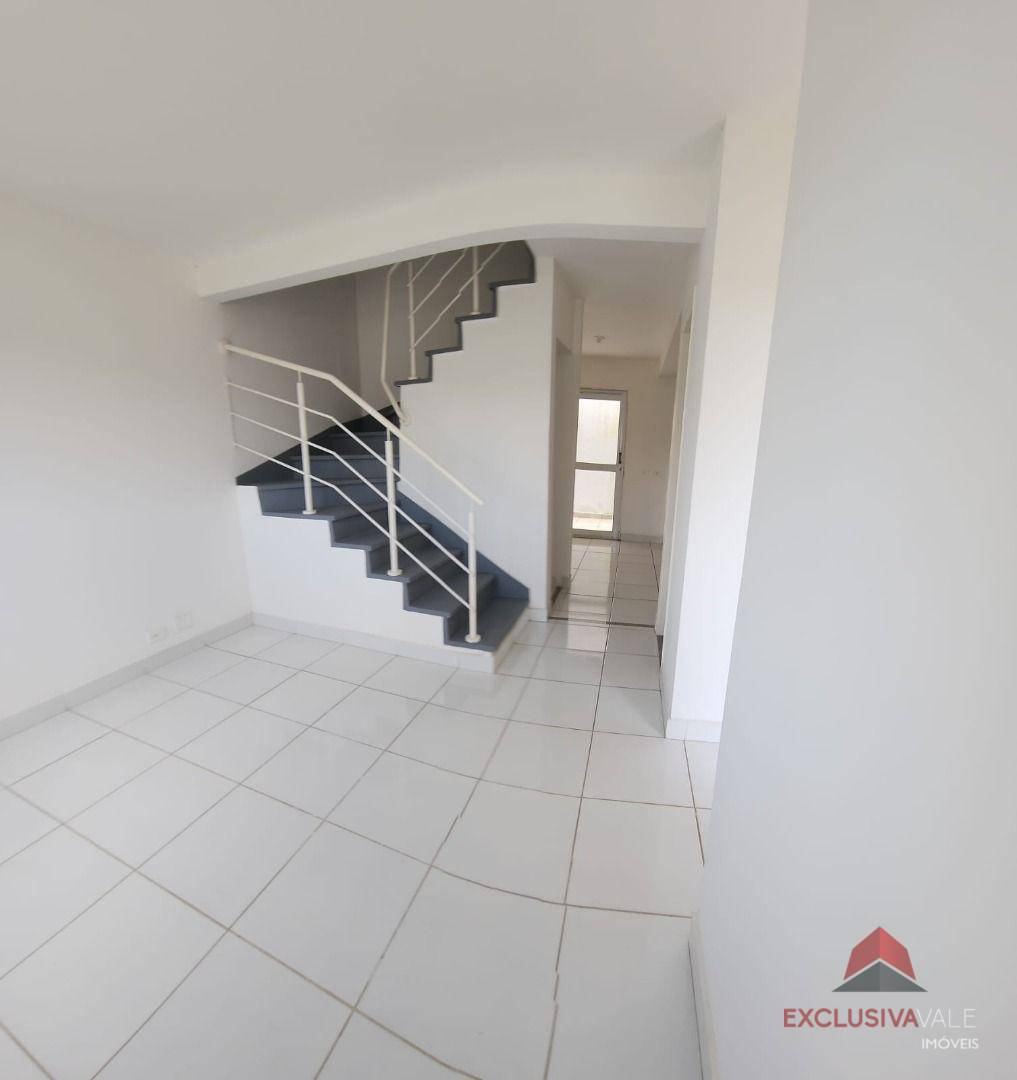 Casa de Condomínio à venda e aluguel com 3 quartos, 70m² - Foto 12
