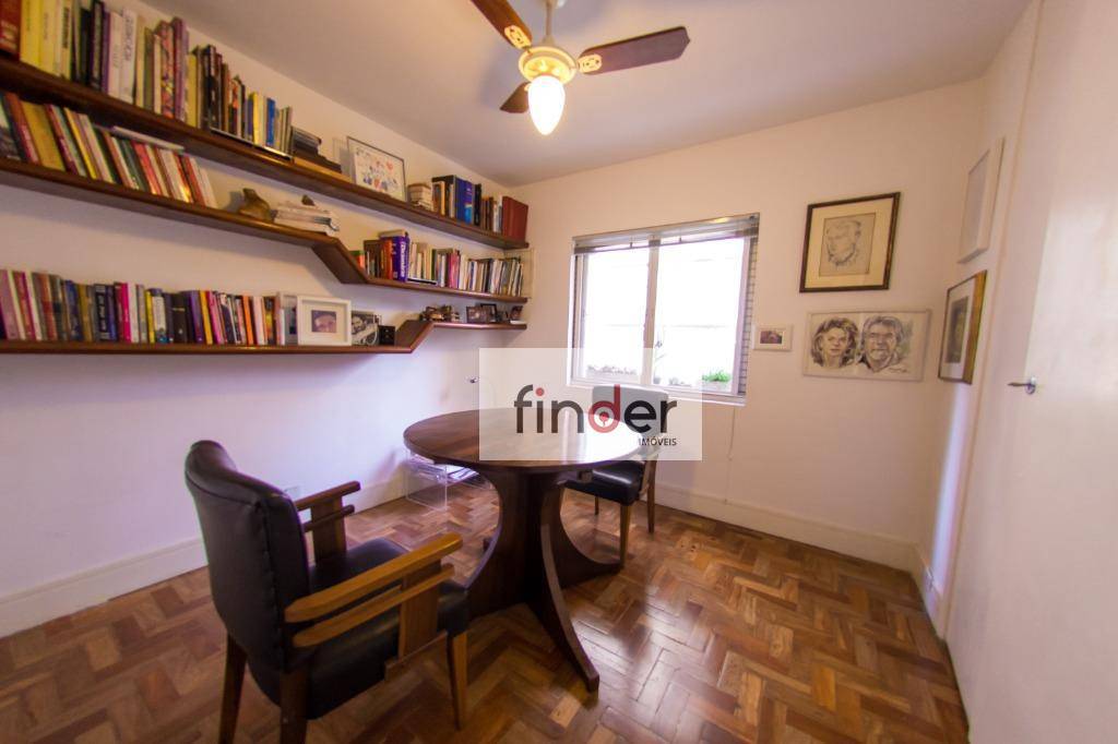 Apartamento à venda com 3 quartos, 130m² - Foto 19