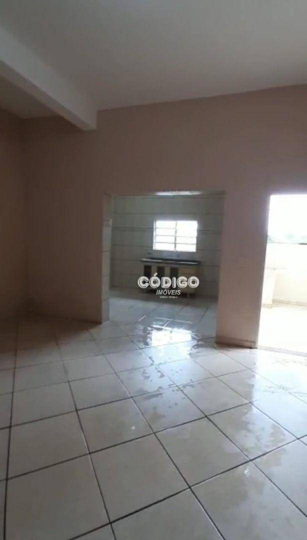 Apartamento para alugar com 2 quartos, 116m² - Foto 4