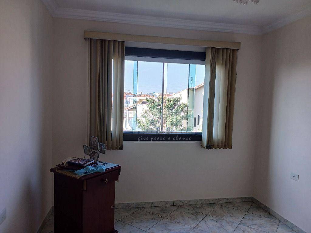 Sobrado à venda com 3 quartos, 249m² - Foto 29