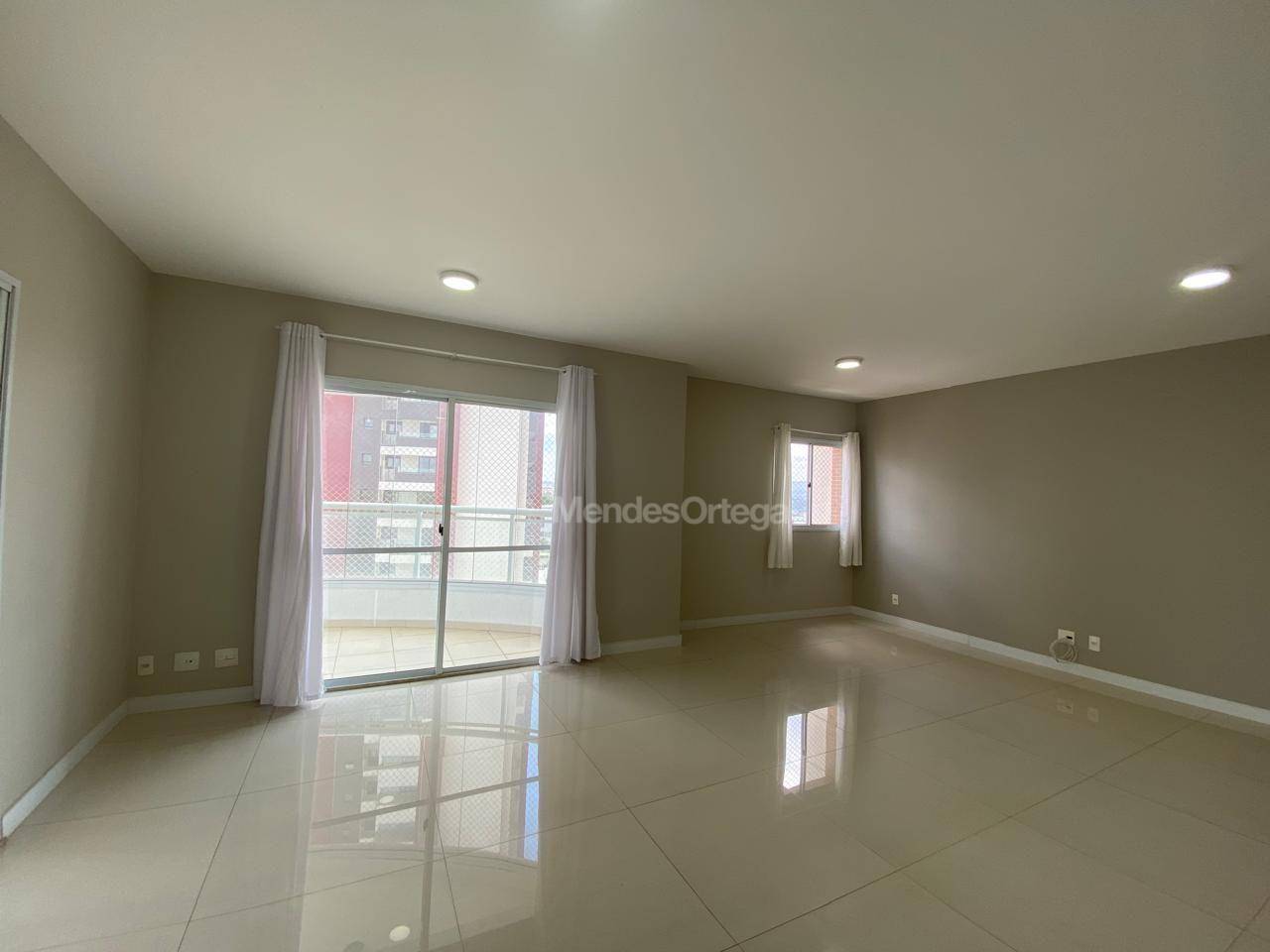 Apartamento para alugar com 3 quartos, 232m² - Foto 5