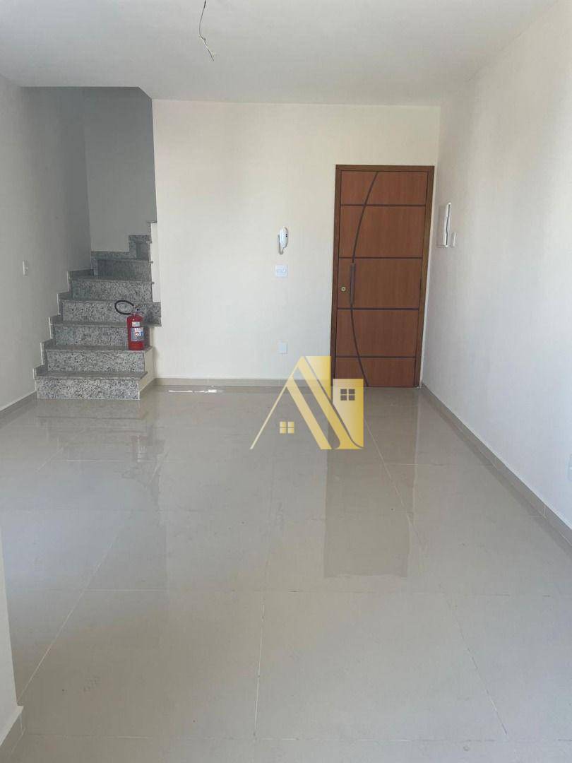 Cobertura à venda com 2 quartos, 124m² - Foto 2