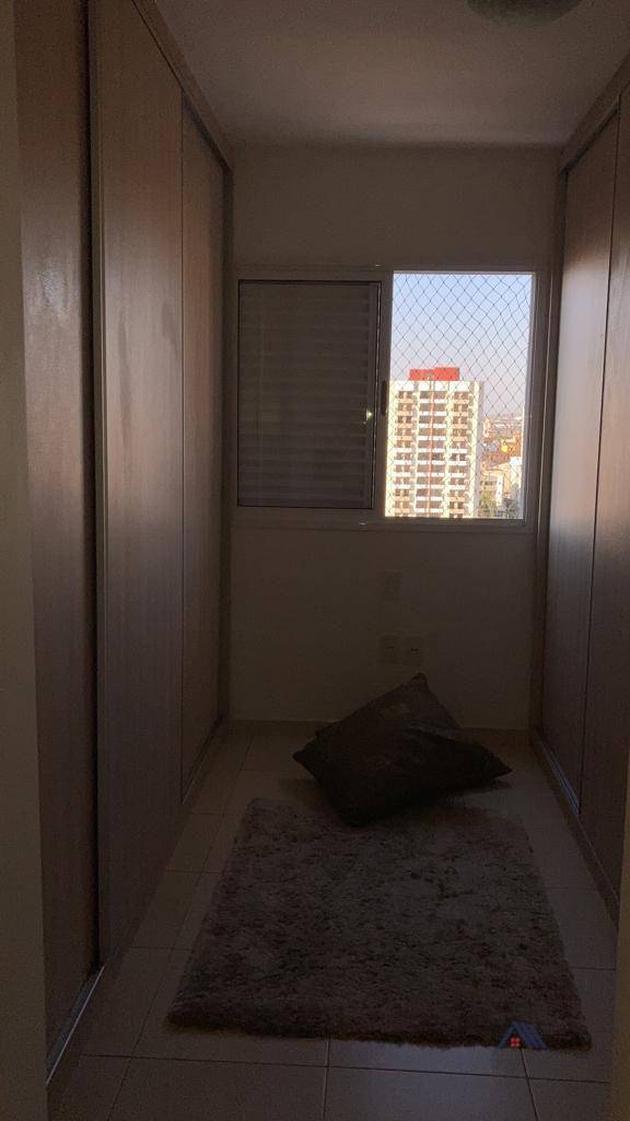 Apartamento à venda com 3 quartos, 106m² - Foto 2