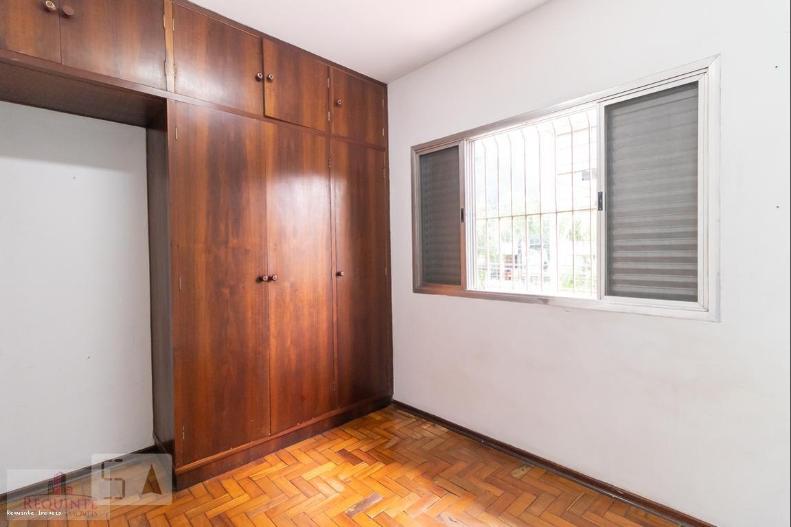 Sobrado à venda com 3 quartos, 279m² - Foto 3