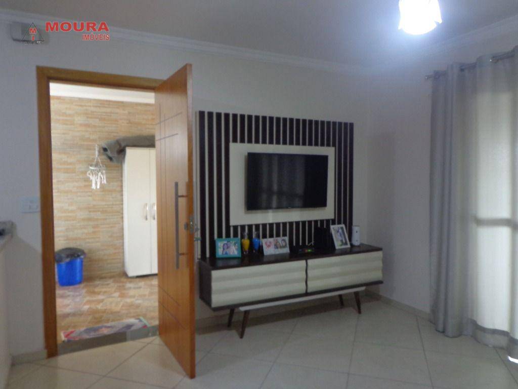 Casa à venda com 4 quartos, 215m² - Foto 18