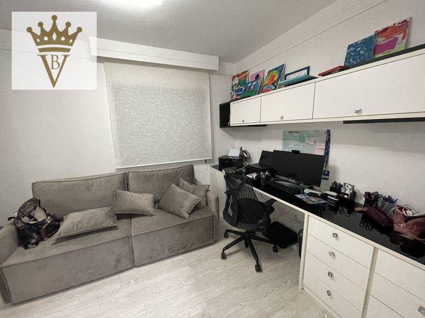 Apartamento à venda com 4 quartos, 200m² - Foto 6