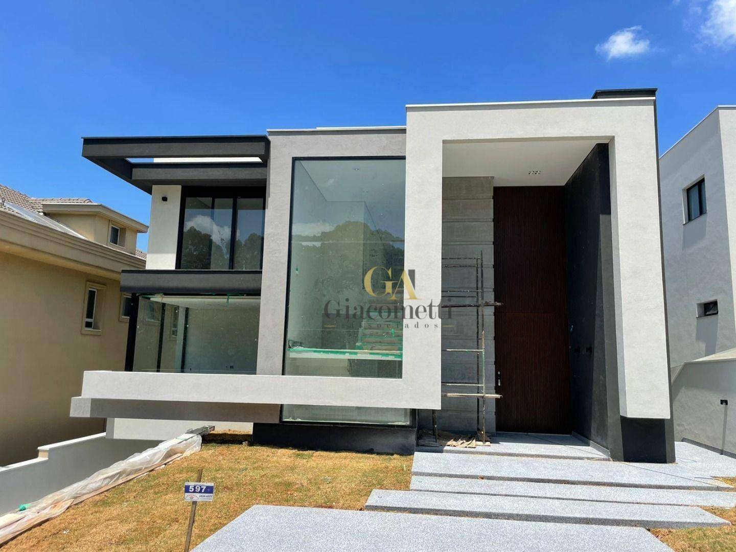 Casa de Condomínio à venda com 4 quartos, 555m² - Foto 2