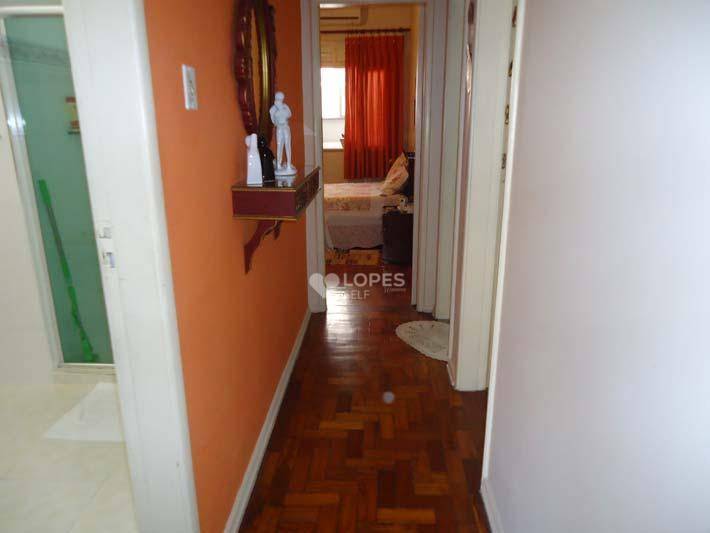 Apartamento à venda com 2 quartos, 77m² - Foto 3