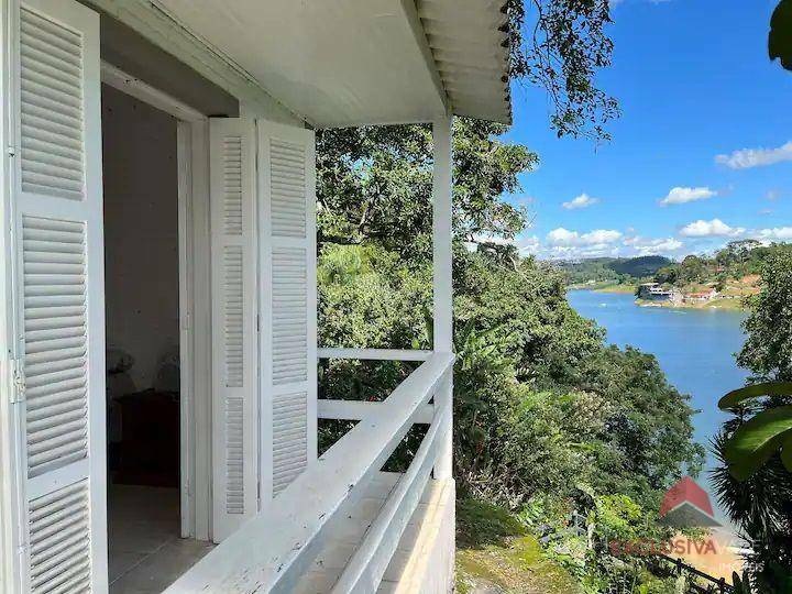 Chácara à venda com 4 quartos, 400m² - Foto 3