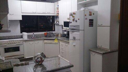 Apartamento à venda com 3 quartos, 161m² - Foto 3