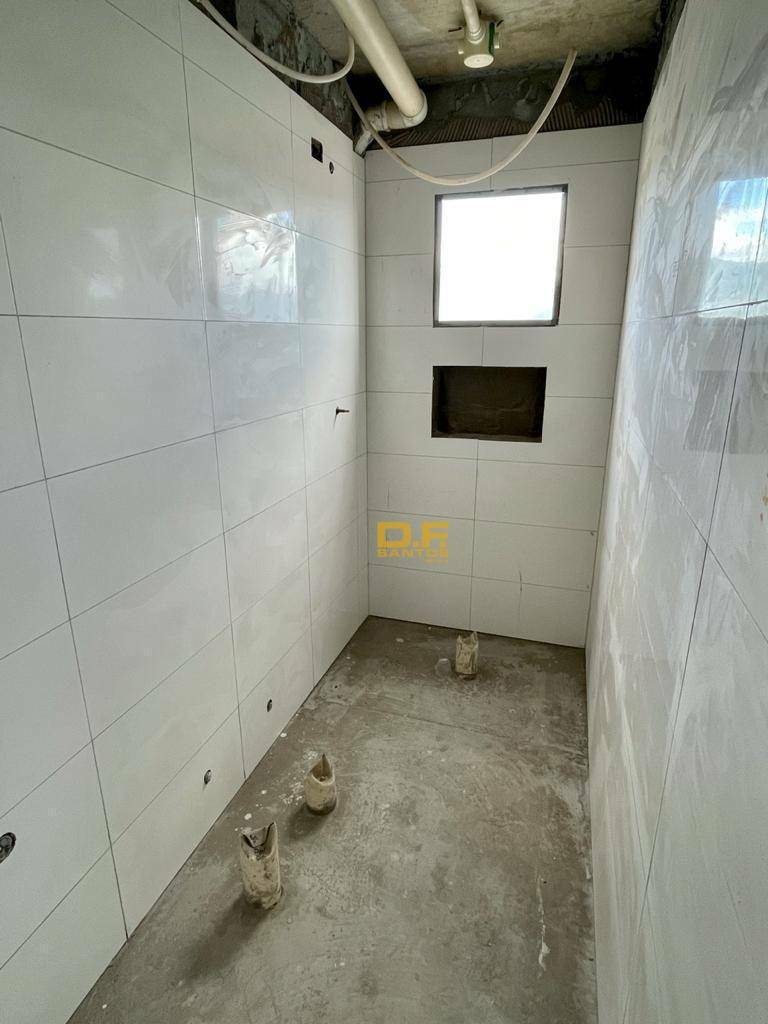 Apartamento à venda com 2 quartos, 83m² - Foto 12