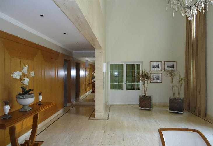 Apartamento à venda com 3 quartos, 189m² - Foto 9