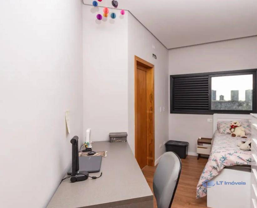 Sobrado à venda com 3 quartos, 240m² - Foto 28