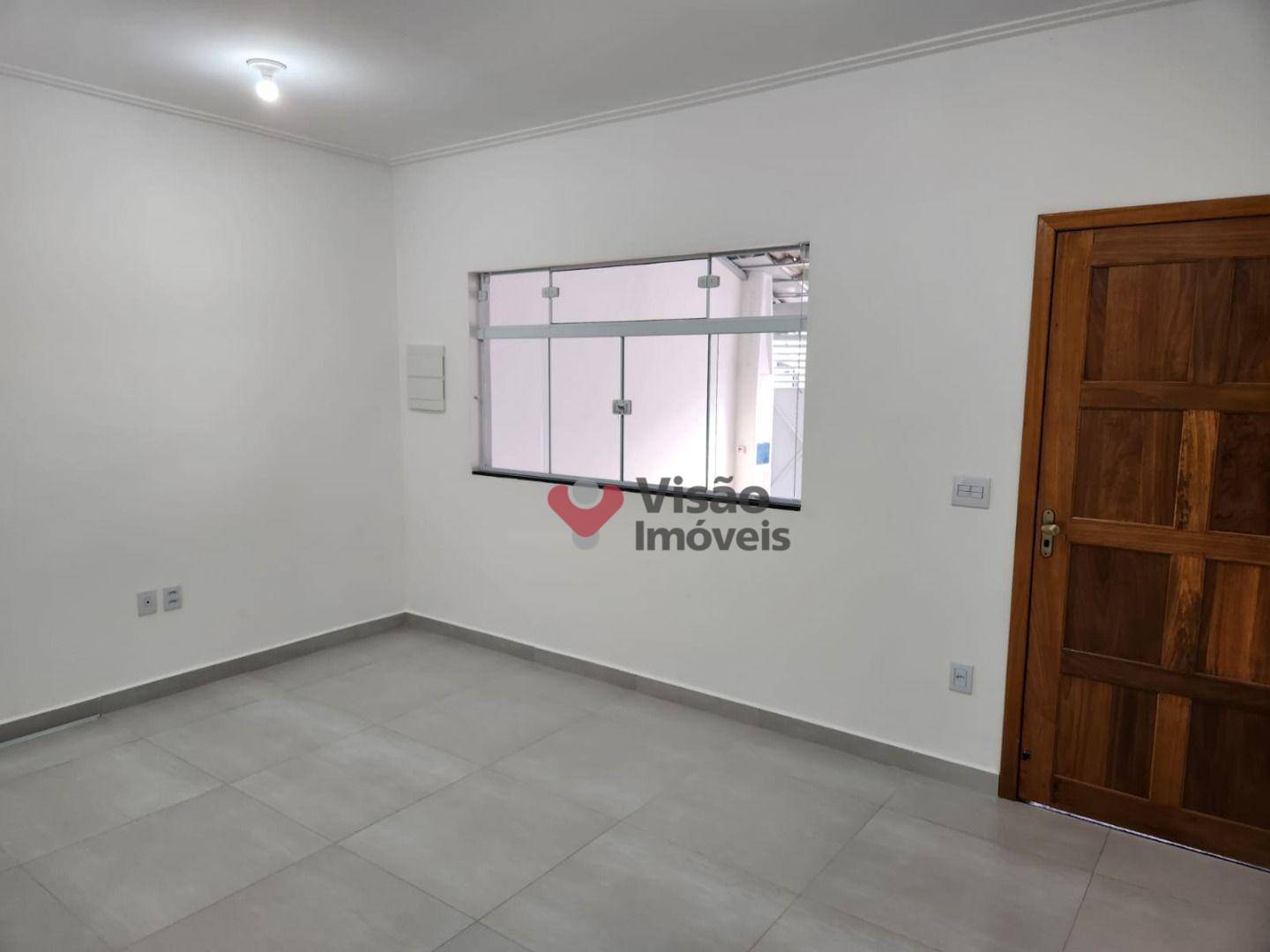 Casa à venda com 3 quartos, 88m² - Foto 6