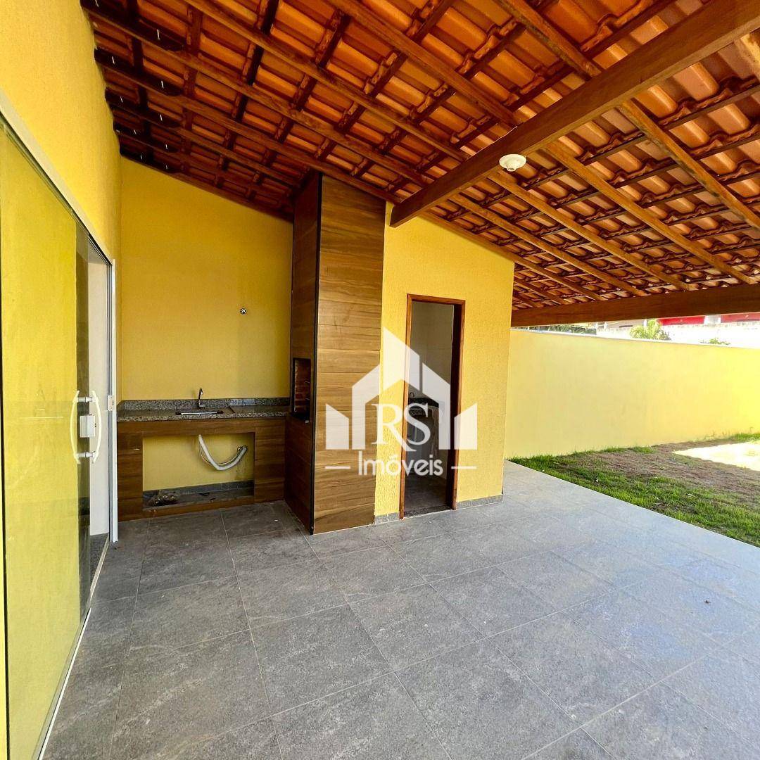 Casa à venda com 3 quartos, 108m² - Foto 4