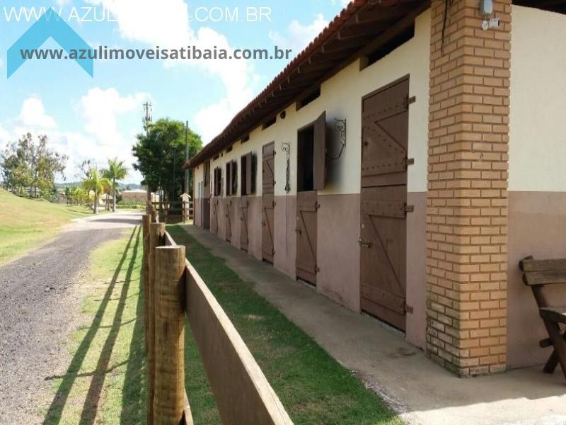 Casa de Condomínio para alugar com 4 quartos, 650m² - Foto 28