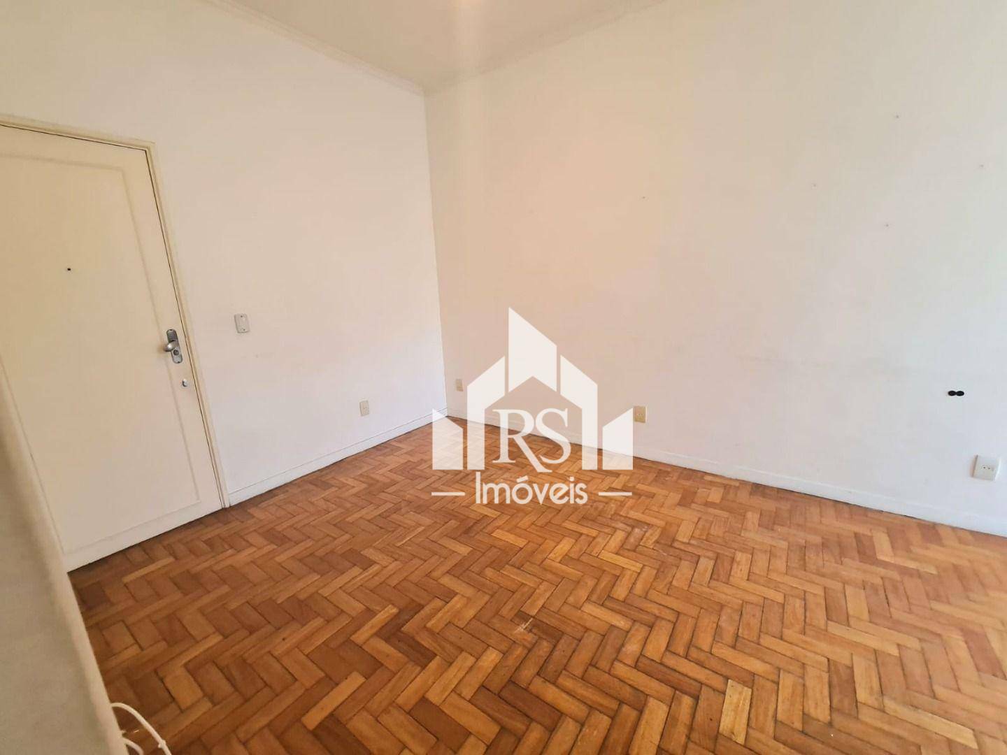 Apartamento à venda com 1 quarto, 50m² - Foto 16