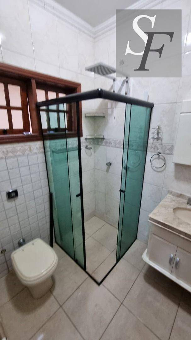 Sobrado para alugar com 3 quartos, 302m² - Foto 44