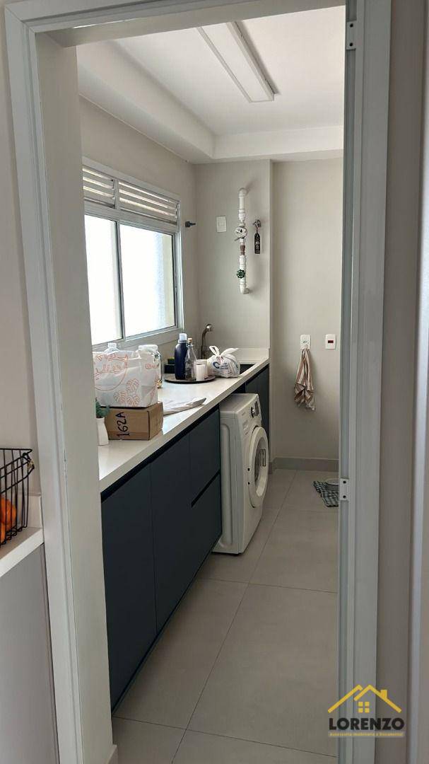 Apartamento à venda com 3 quartos, 172m² - Foto 7