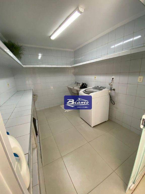 Sobrado à venda com 4 quartos, 180m² - Foto 21