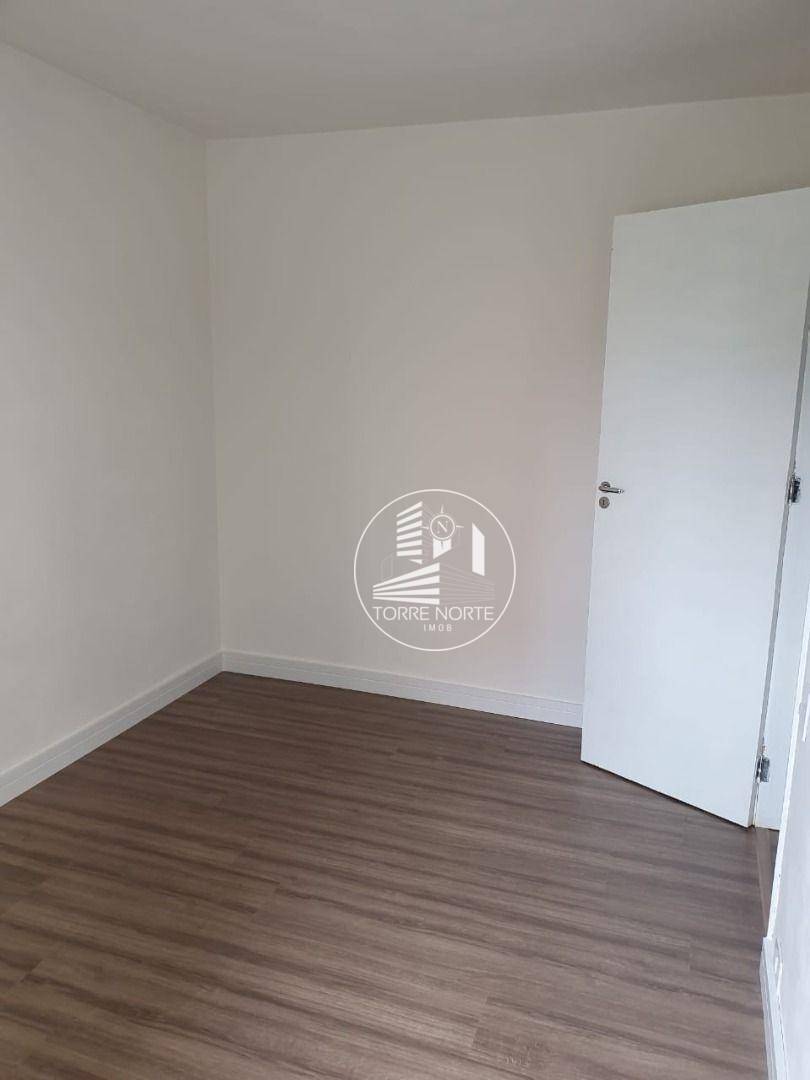 Apartamento à venda com 1 quarto, 40m² - Foto 4