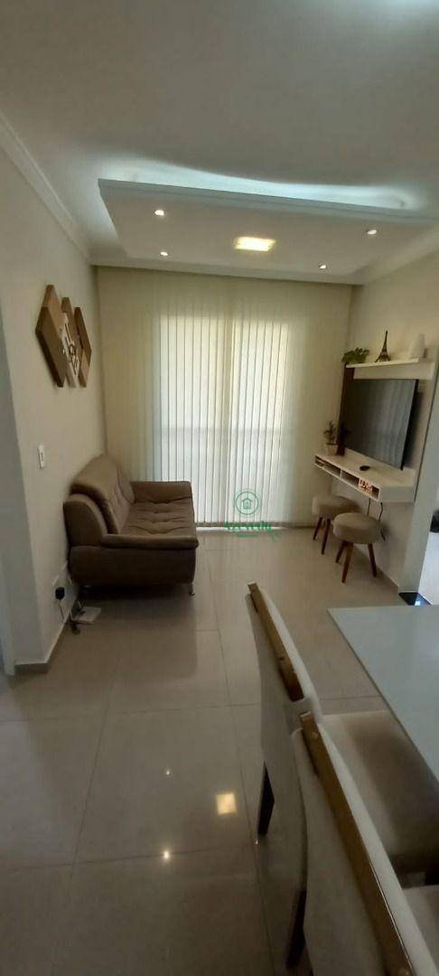 Apartamento à venda com 2 quartos, 45m² - Foto 3