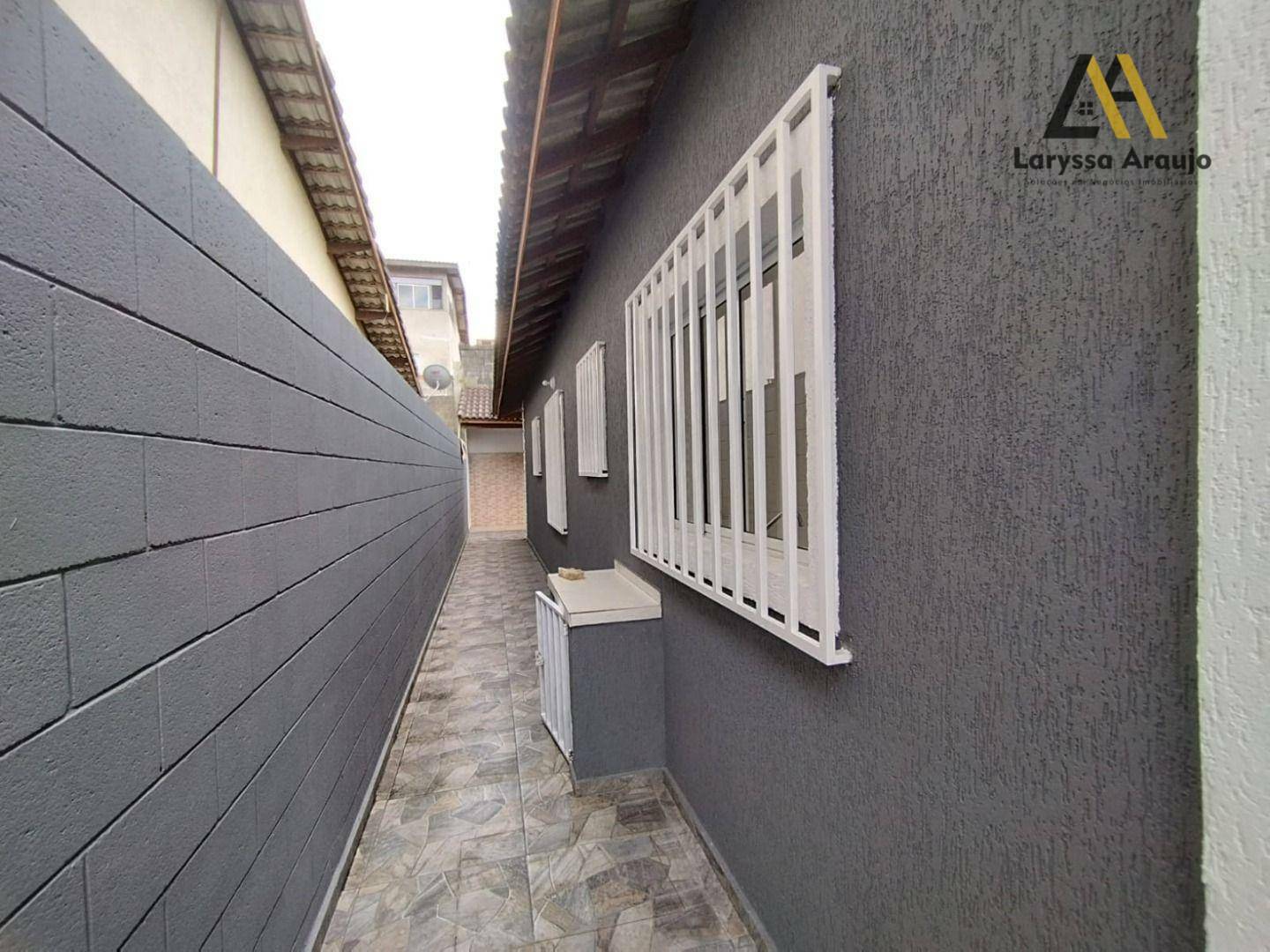 Casa à venda com 2 quartos, 70m² - Foto 18