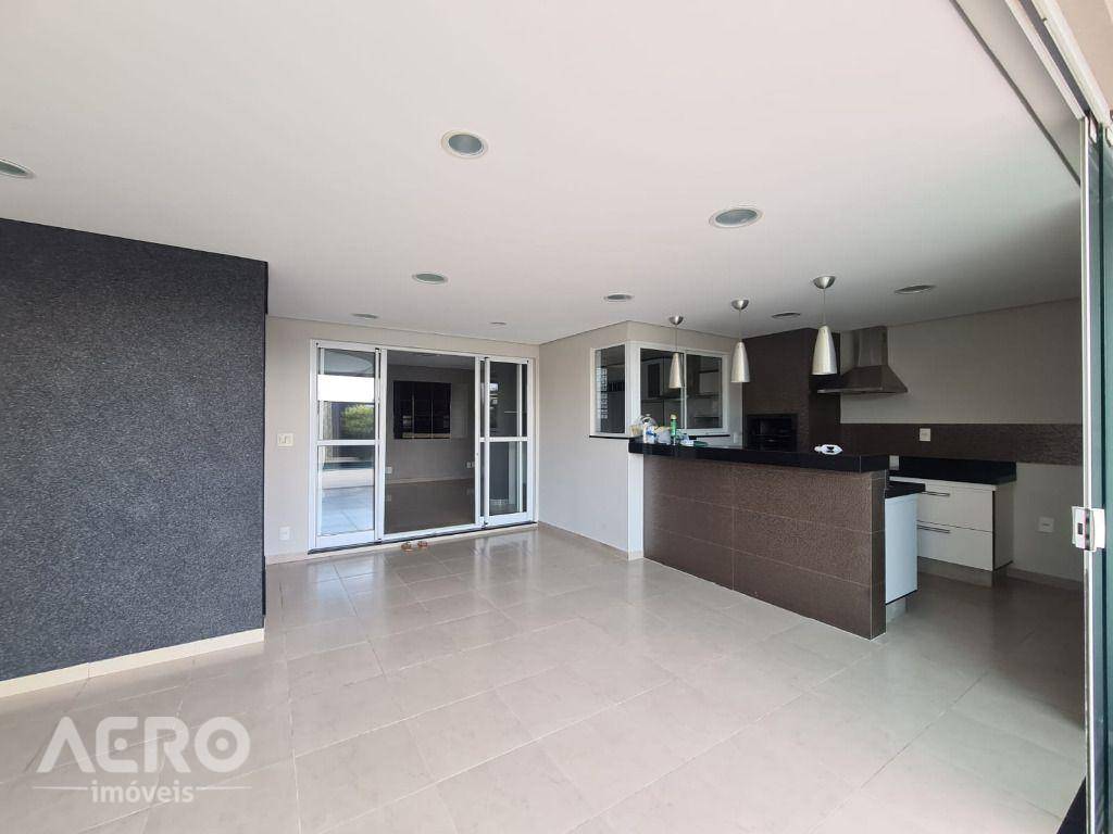 Casa de Condomínio à venda com 3 quartos, 290m² - Foto 18
