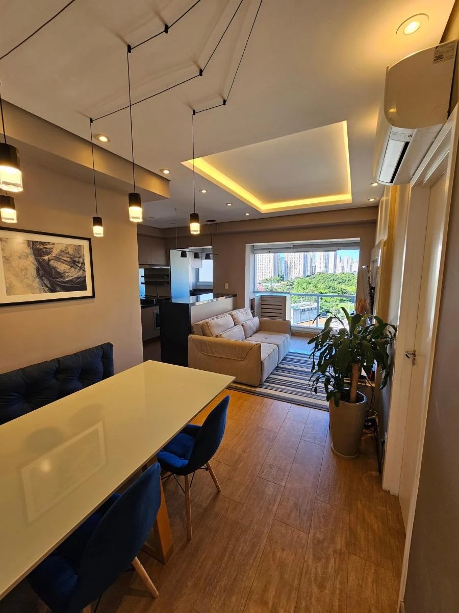 Apartamento à venda com 2 quartos, 69m² - Foto 1