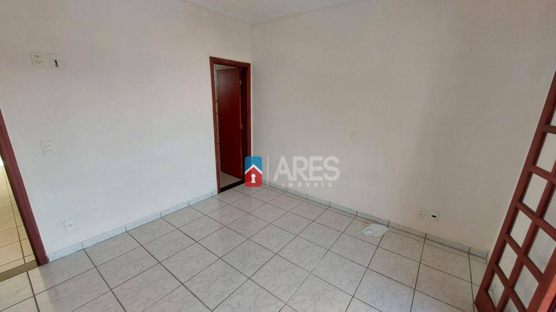 Casa para alugar com 3 quartos, 139m² - Foto 15