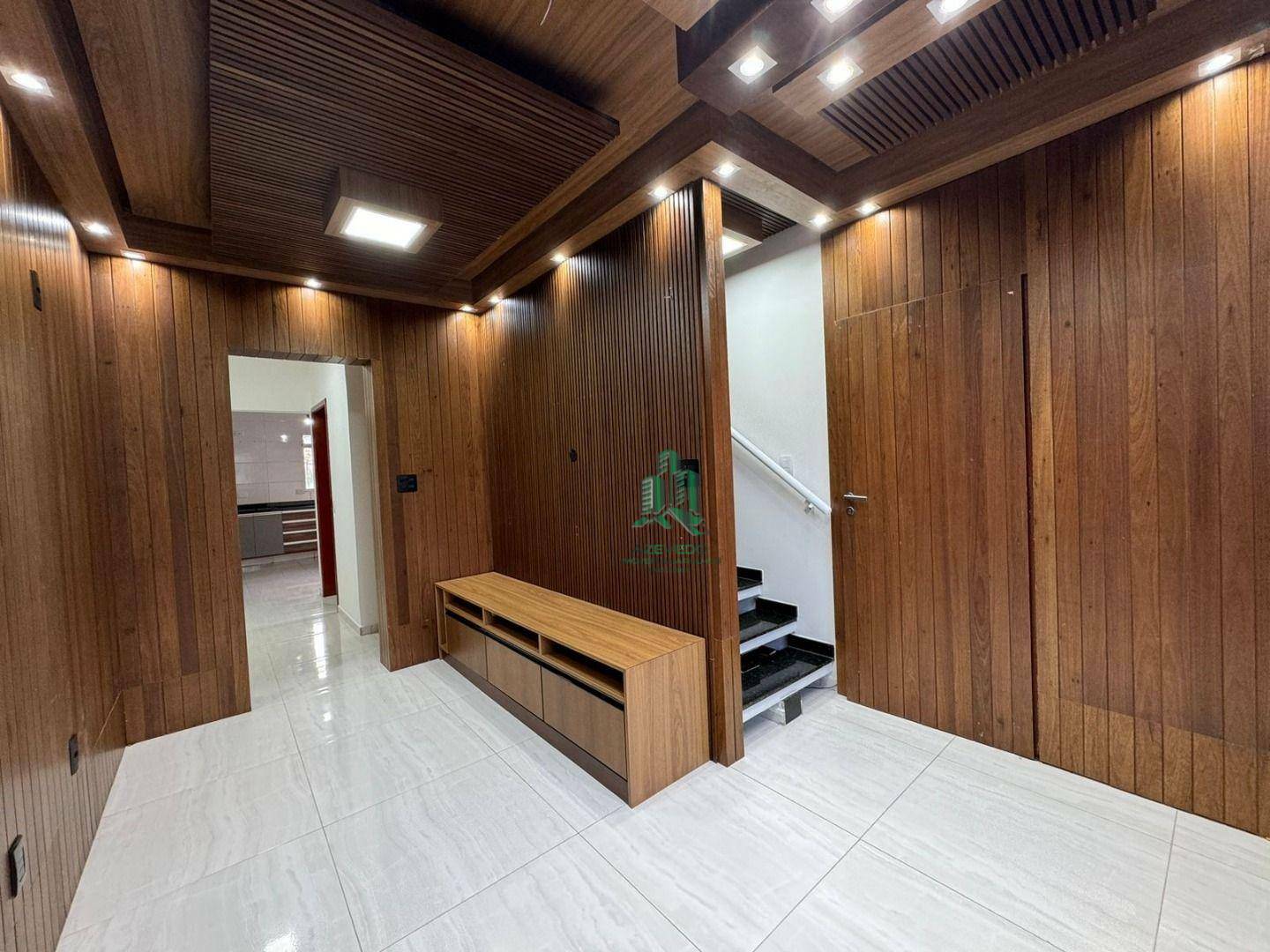 Sobrado à venda com 2 quartos, 89m² - Foto 1