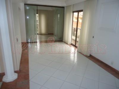 Apartamento para alugar com 3 quartos, 180m² - Foto 2