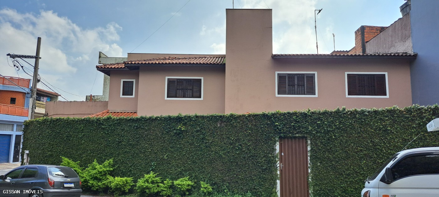 Sobrado à venda com 3 quartos, 192m² - Foto 2